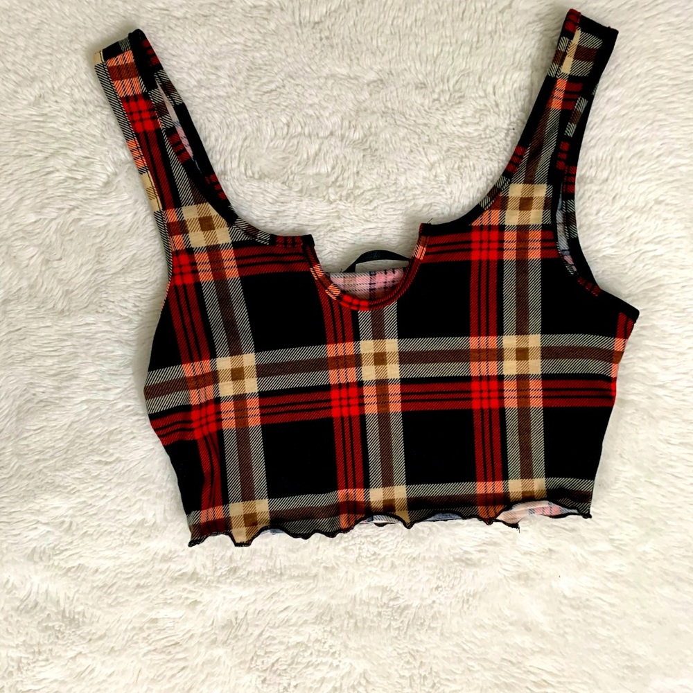 Notched Neck Lettuce Trim Plaid Tank Top